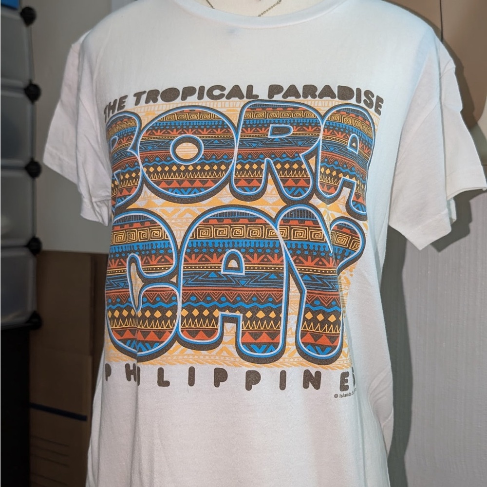 Trendy White Graphic Tee with Aztec Design